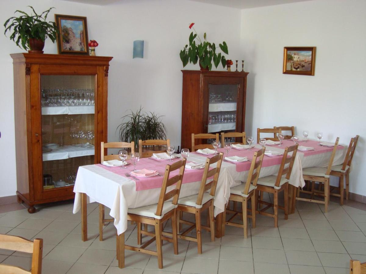 Vila Zoppas Inn Sînnicolau Mare Esterno foto